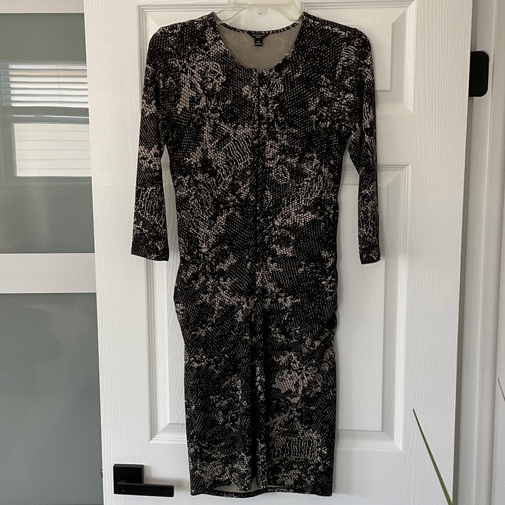 Ann Taylor Black & Cream Printed Long-Sleeve Midi Dress